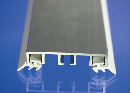 Alu-Universal-Profil für Stegdoppelplatten
