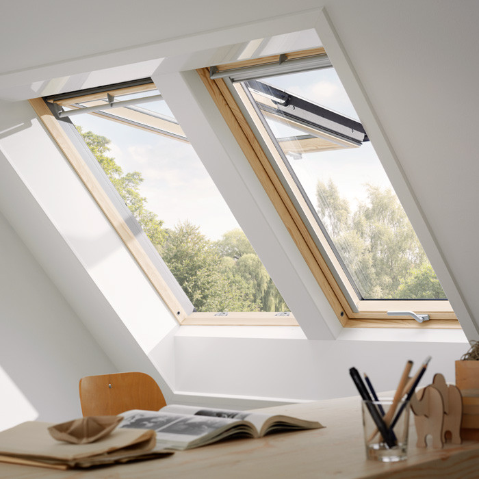 VELUX Klapp-Schwing-Fenster GPL PK10 3066 Holz klar ENERGIE PLUS Alu 94x160cm