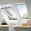 VELUX Schwingfenster GGL 2066 ENERGIE PLUS Holz weiß